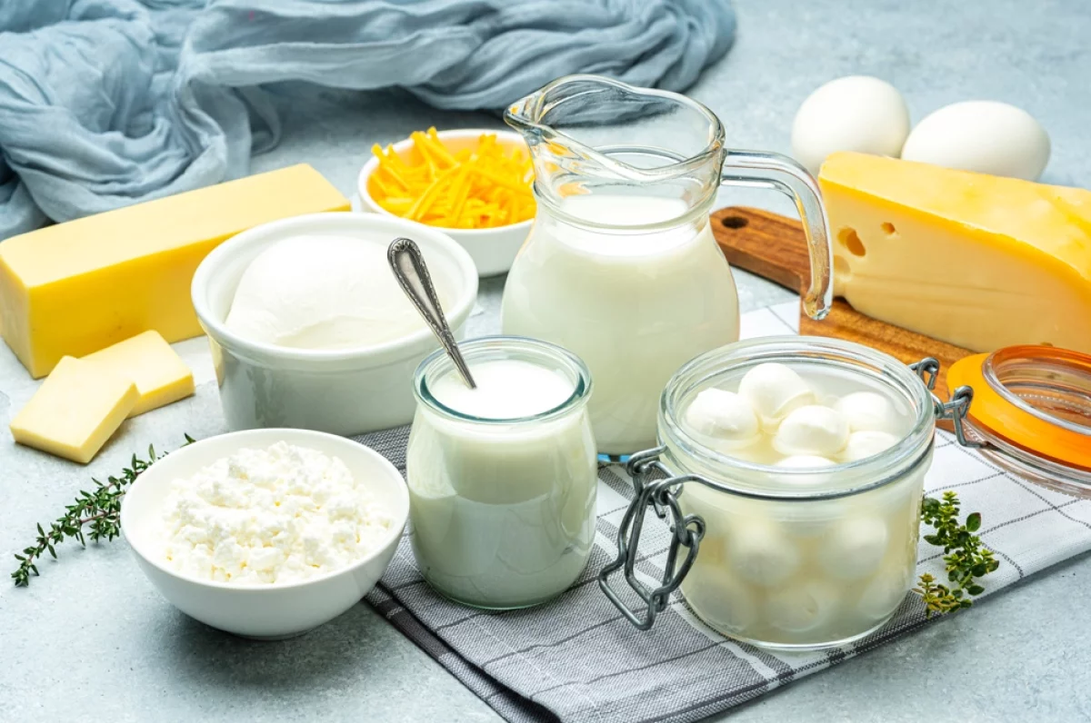 Кефир при кашле и простуде: можно ли пить молочные продукты?