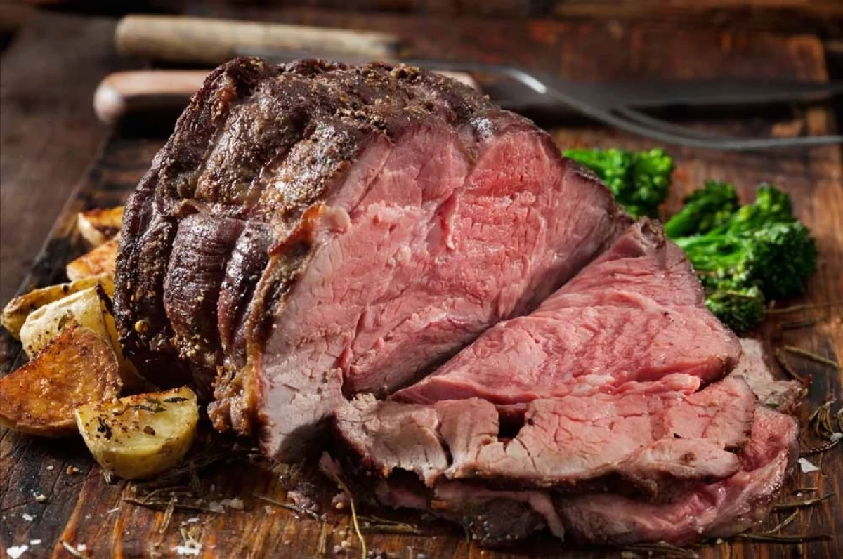 Мясо против деменции: почему пожилым нельзя отказываться от говядины, свинины и баранины | Исследование